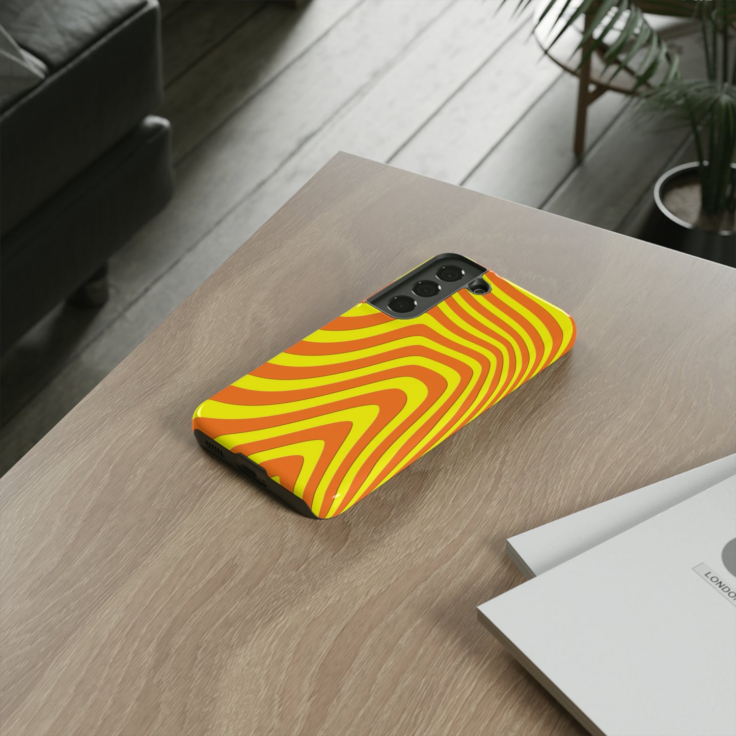 Retro wavy - yellow and orange - Tough Cases