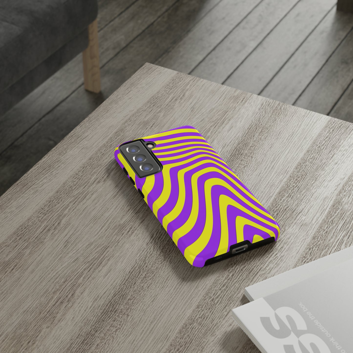 Retro wavy - yellow and purple - Tough Cases