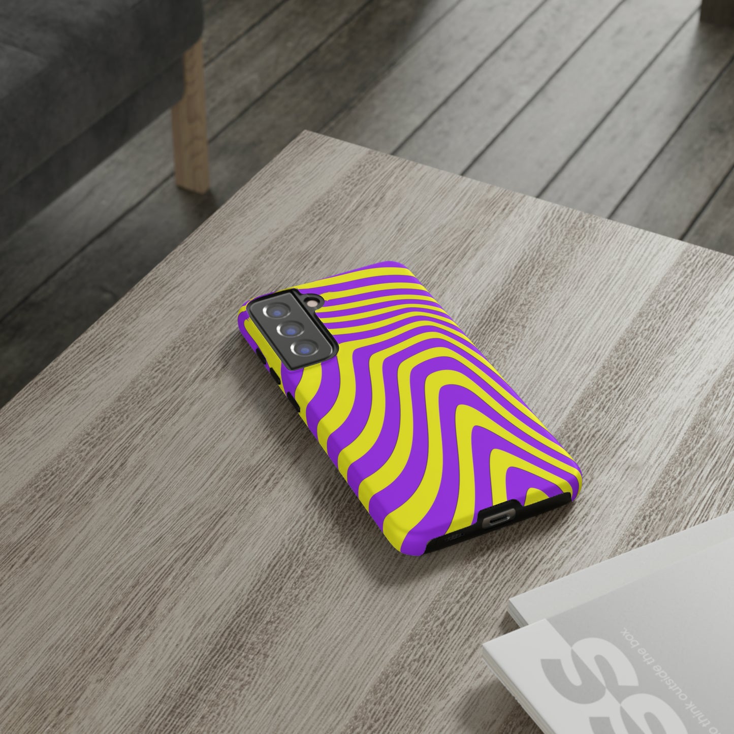 Retro wavy - yellow and purple - Tough Cases