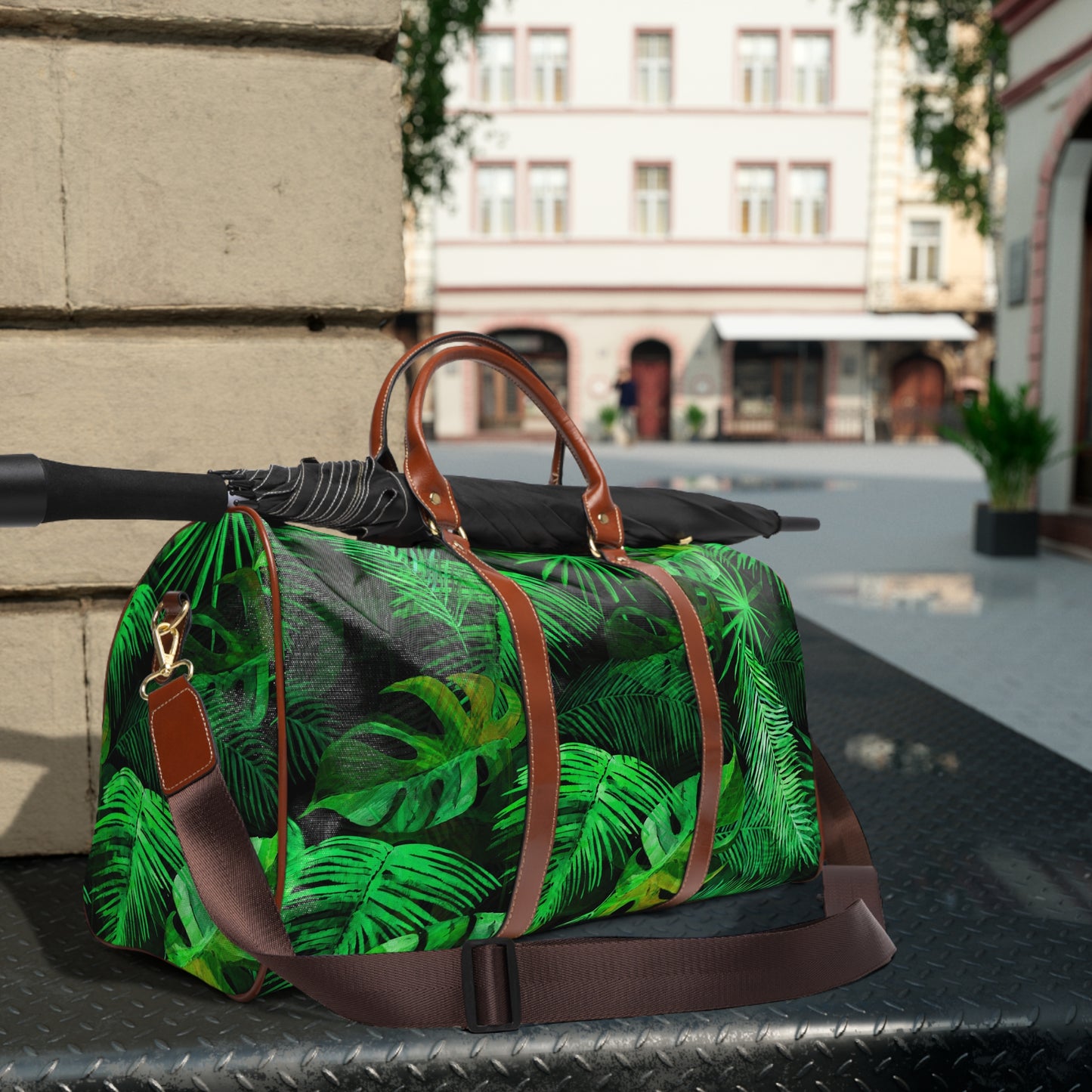 Dark tropical - Waterproof Travel Bag